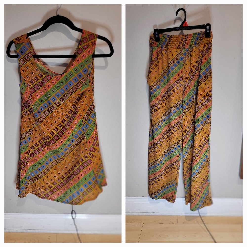 Medium, 2 piece , Fashion Fuse top and pants